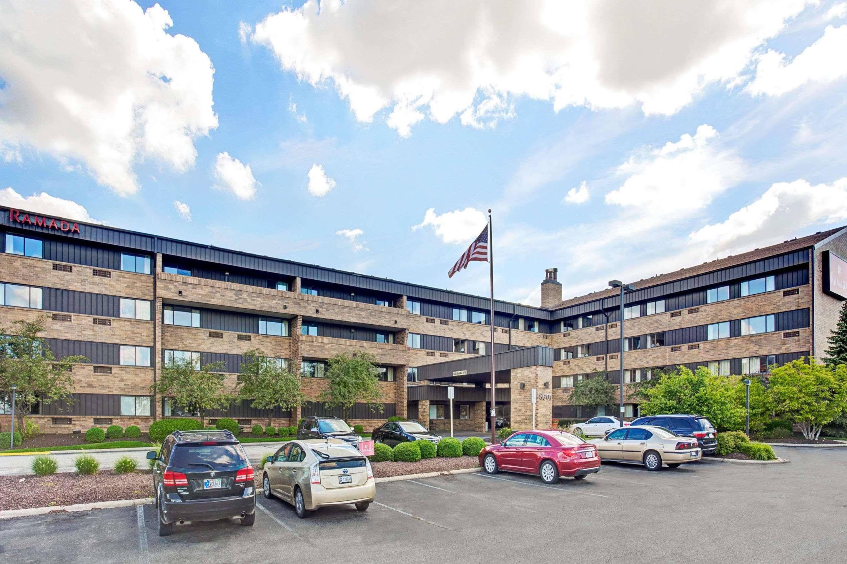 Holiday Inn Indianapolis - Airport Area N By Ihg מראה חיצוני תמונה